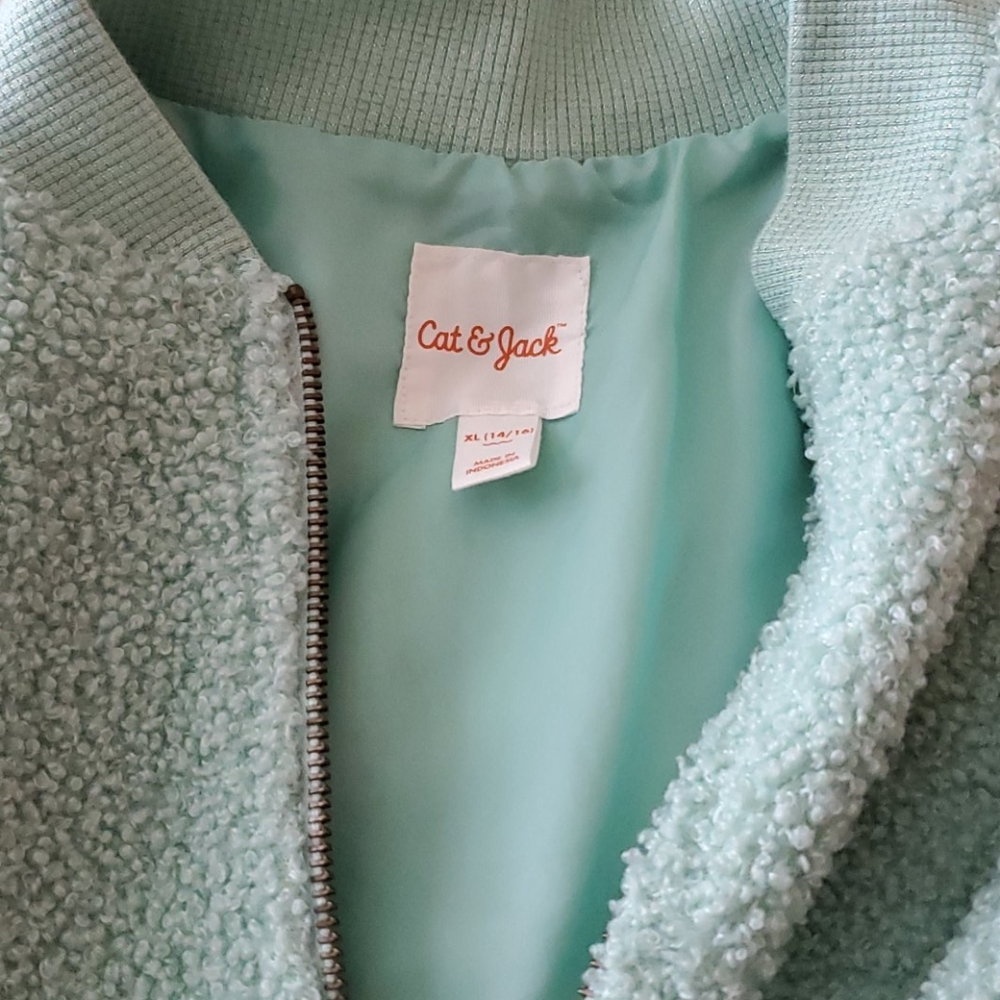 Jacket - Picture 2 of 3